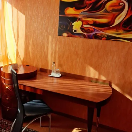Mit 4 Schlafzimmer By Pale Bach 3*