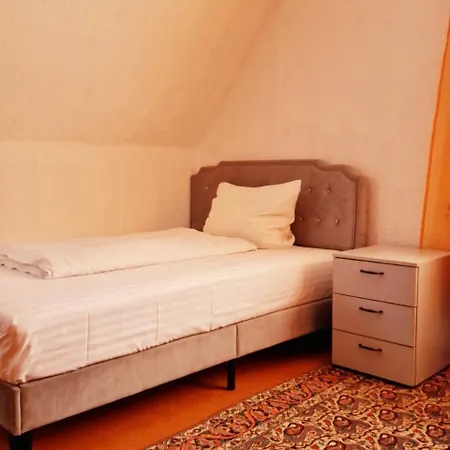 Mit 4 Schlafzimmer By Pale Bach Maison d'hôtes 3*