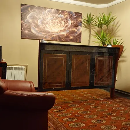 Guest house Mit 4 Schlafzimmer By Pale Bach